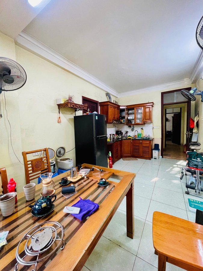 Bán Nhà Mặt Phố Kim Giang. Thanh Xuân. Ô Tô. Vỉa Hè. DT 38m2. MT 3.2m. 5 Tầng. Giá 23.2 Tỷ. 16019889