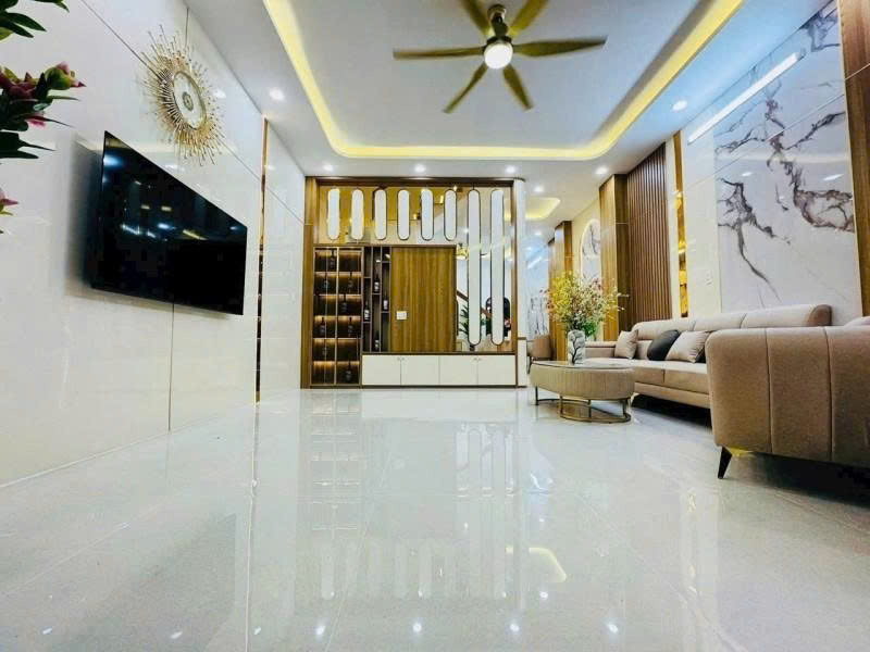 Bán nhà hẻm 6m - lô Góc 2MT hẻm Phan Huy Ích - Ngay Emart, 5x13m, 5 T - 4PN, 7,95 Tỷ. 16019947