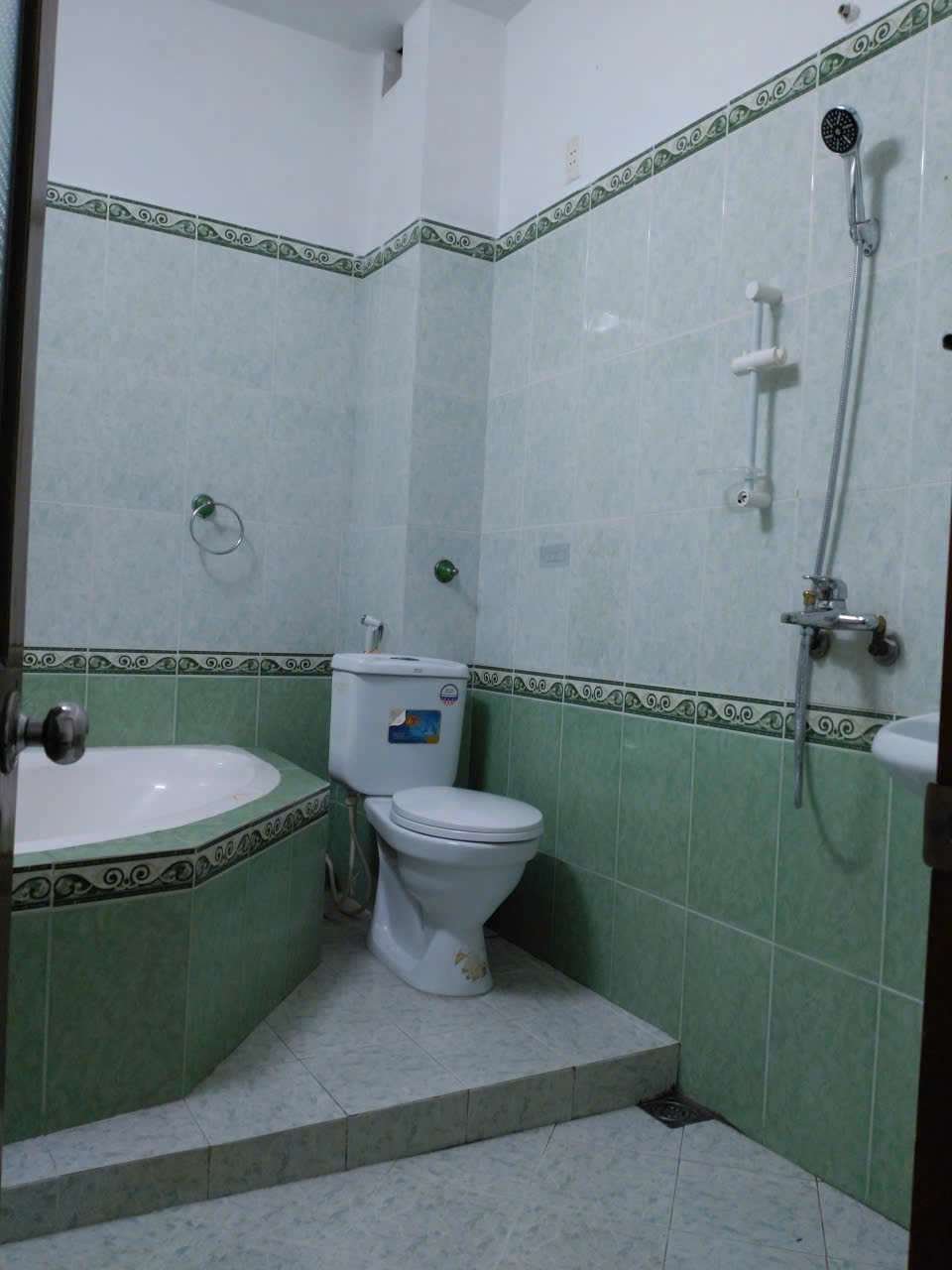 CHO THUÊ NHÀ KD MẶT TIỀN, 2 TẦNG, 160M2, 3PN TẠI SỐ 3 NGUYỄN ĐỨC CẢNH, P.HẢI CHÂU 1, TP. ĐÀ NẪNG 16020067