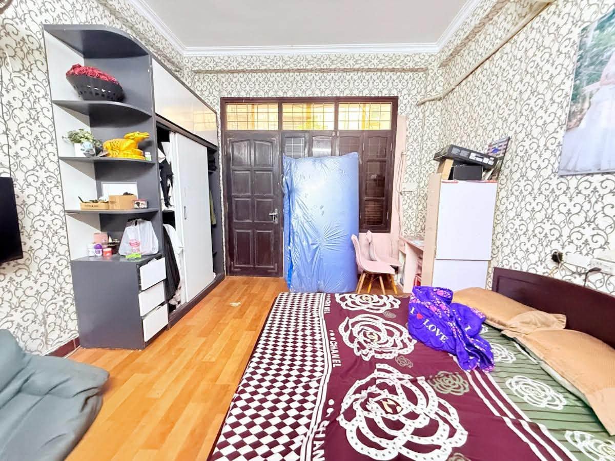 Bán nhà mặt phố Lò Đúc, 45m2, 3 tầng, mặt tiền 4.2m, 31 tỉ, kinh doanh mọi mặt hàng 16020131