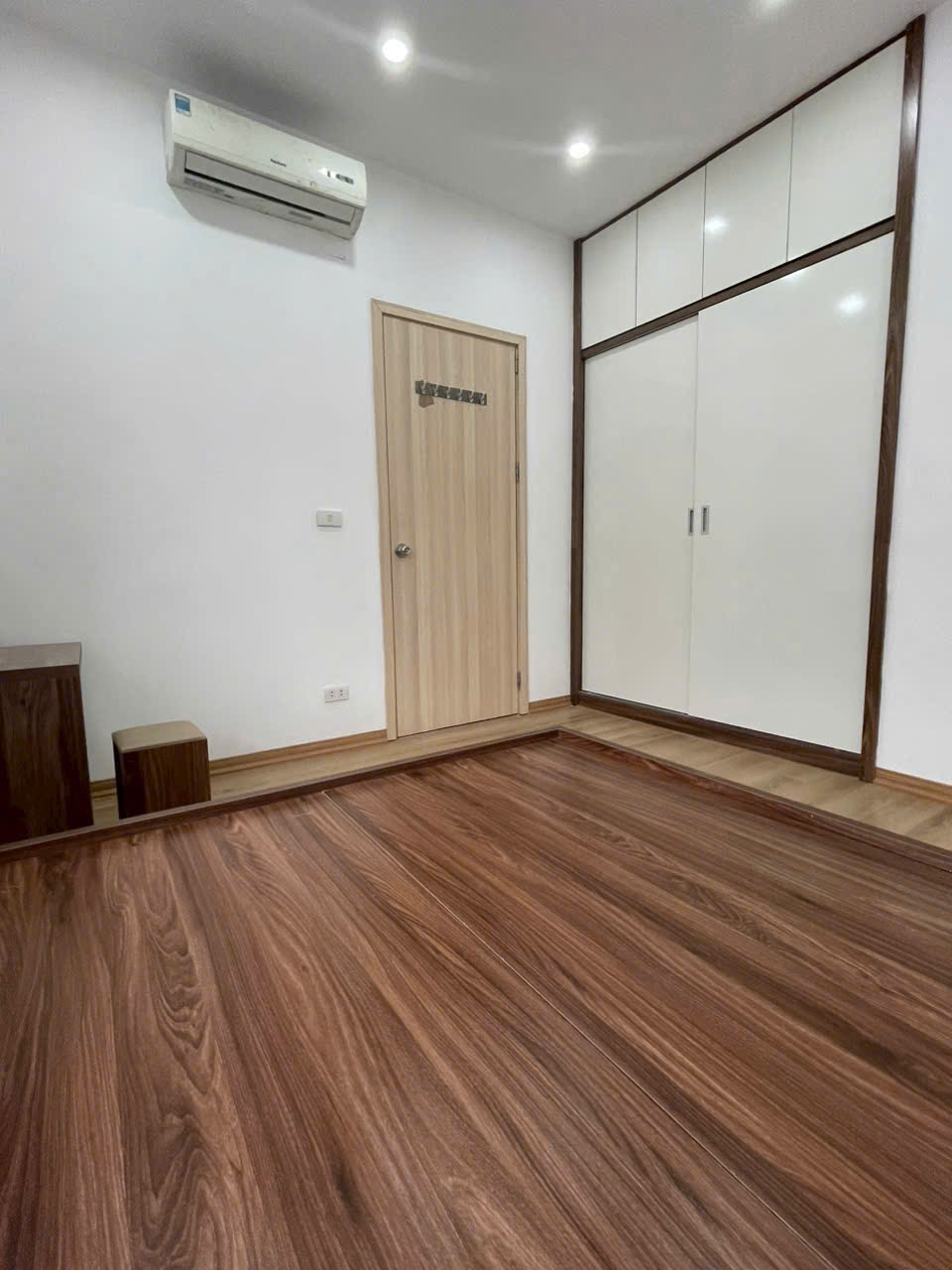 Cần bán gấp căn hộ tầng cao 68m2 chung cư Thanh Hà Cienco5 – full nội thất chỉ 2,8x tỉ 16020145