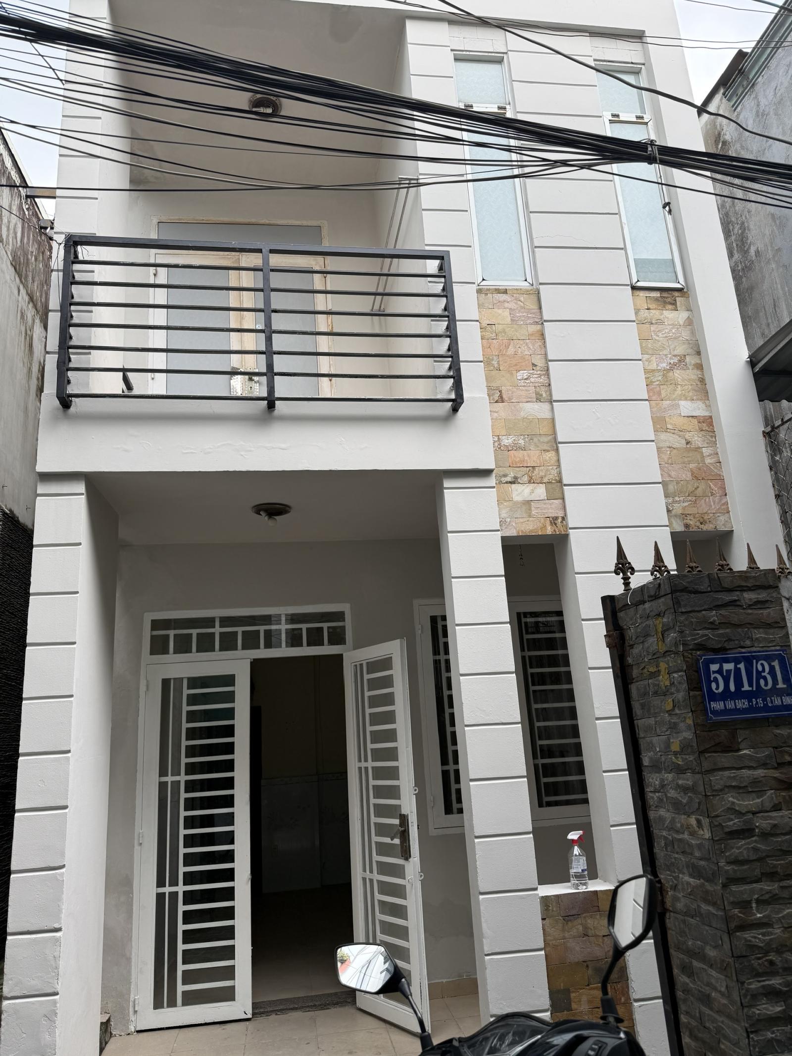 Cho thuê nhà nguyên căn Phạm Văn Bạch 16020184