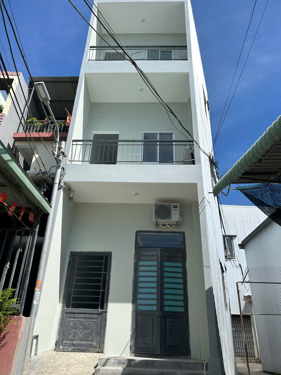 BÁN NHÀ 3 TẦNG, CÓ 10 PHÒNG TRỌ DÒNG TIỀN 30TR/THÁNG P.HÒA MINH, Q.LIÊN CHIỂU, ĐÀ NẴNG 16020228