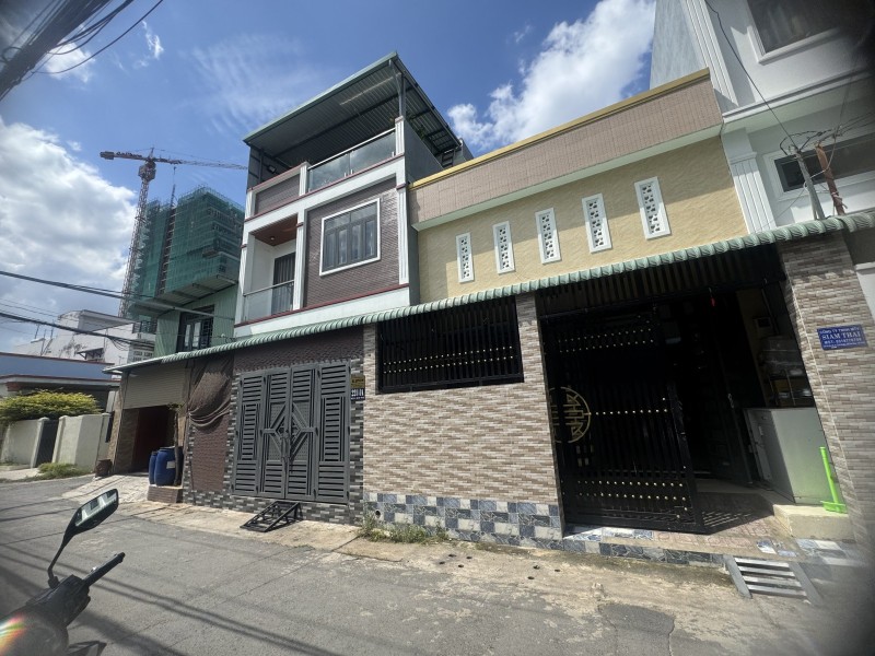 Bán nhà 60m2 ,  2 tầng tại Quốc lộ 1K, Linh Xuân, Thủ Đức, TP HCM - Sổ hồng riêng, giá 5,68 tỷ. 16020232