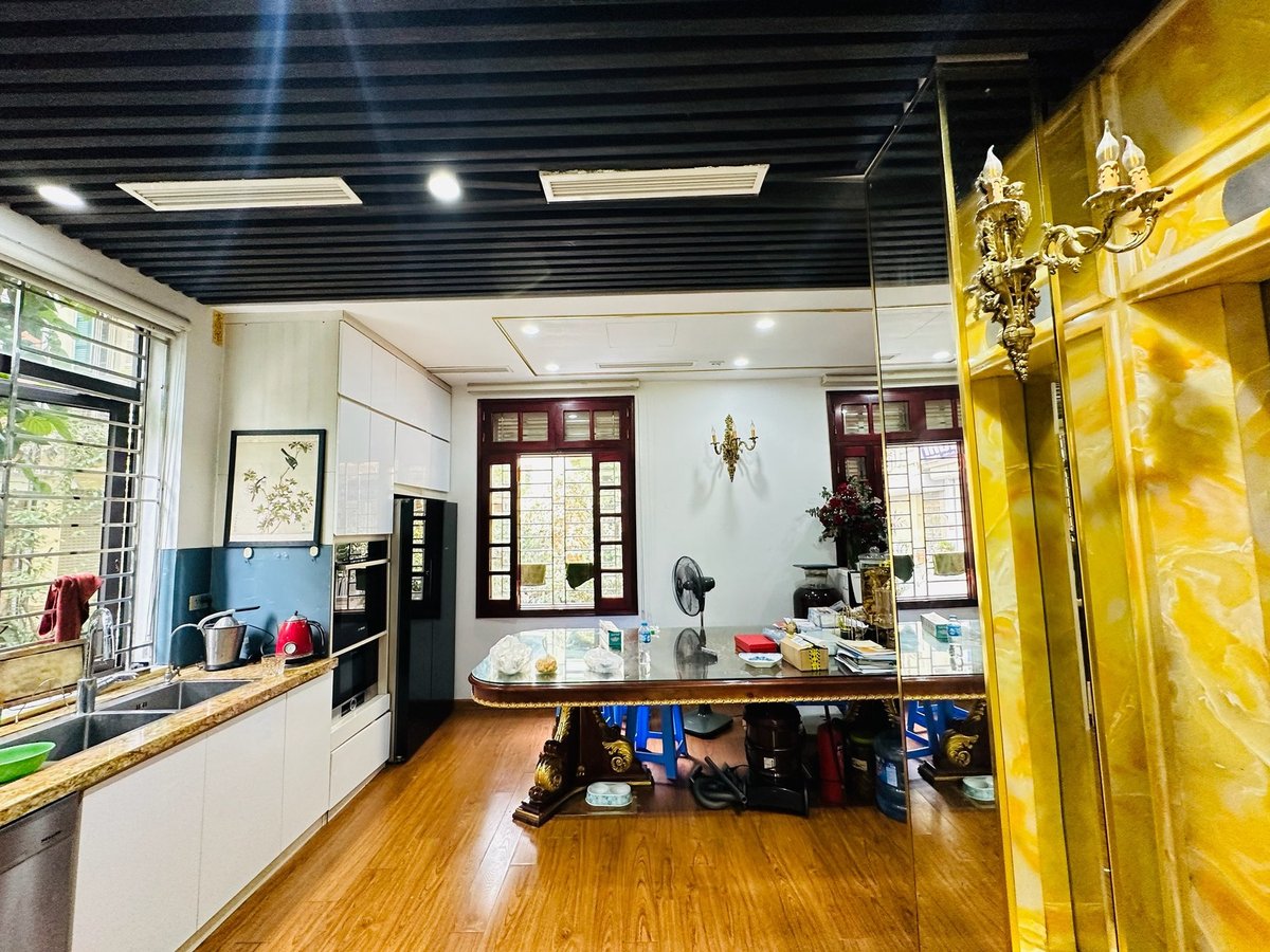 Bán Nhà BT Bắc Linh Đàm. Thang Máy. Lô Góc. Ô Tô. Vỉa Hè. DT 83m2. MT 6.6m. Giá 28.5 Tỷ. 16020263