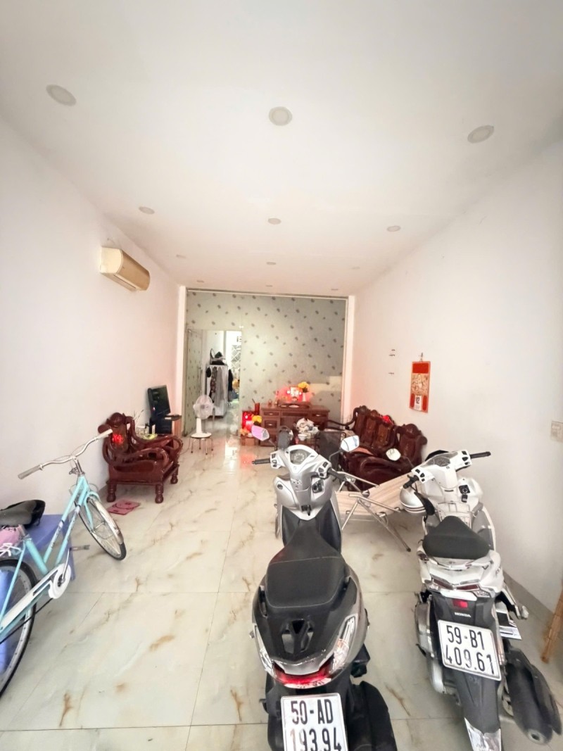 Bán nhà 3 tầng, 64m2,  đường 882, Phú Hữu, Q9, Thủ Đức, TP HCM, sổ hồng riêng. Giá 6,98 tỷ. 16020264