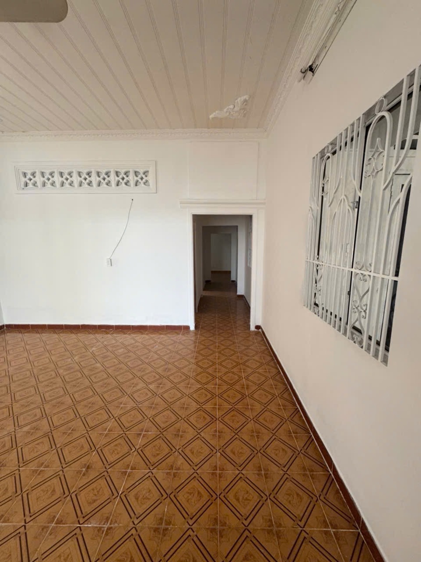 Bán nhà Nguyễn Văn Qúa q12 90 m2 2 tầng hxh Dưới 5 tỷ 16020281