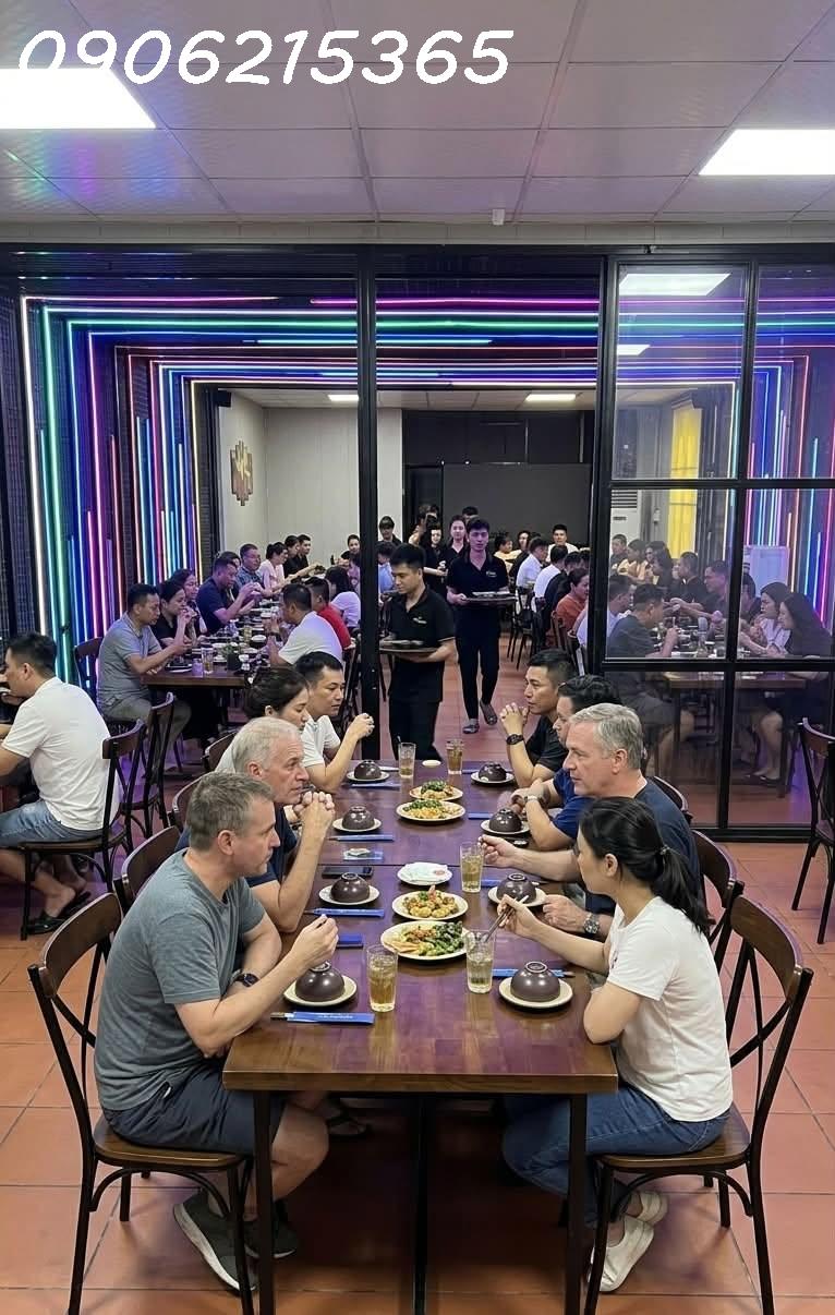 🔥 Cho thuê mặt bằng 250m² tại Nguyễn Chí Thanh – Mặt tiền 10m, phù hợp nhiều mô hình kinh, giá hợp 16020314