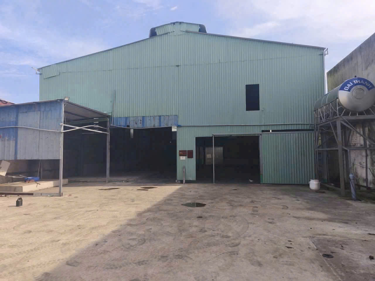 KHO XƯỞNG QUẬN 12 – 1.000M² – ĐƯỜNG XE 10 TẤN GIÁ CHỈ 50 TRIỆU THÁNG 16020336