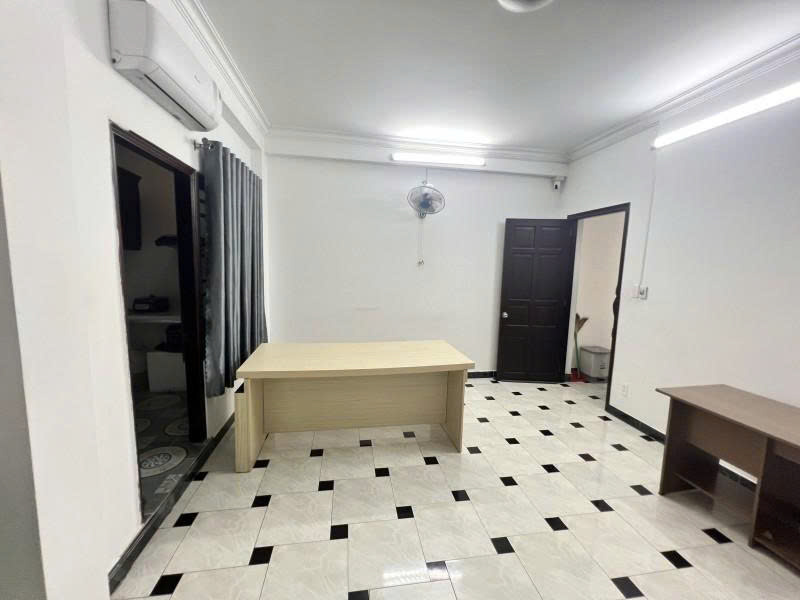 Bán nhà Hẻm 7m Quang Trung -  ngay Chợ Hạnh Thông Tây, 5x20m, 4 Tầng - 6PN, 13,9  Tỷ. 16020355