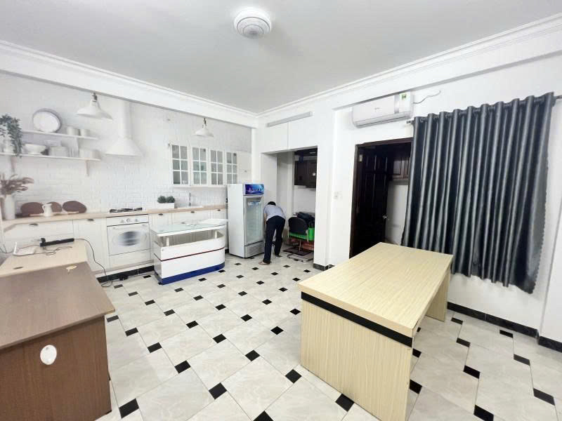 Bán nhà Hẻm 7m Quang Trung -  ngay Chợ Hạnh Thông Tây, 5x20m, 4 Tầng - 6PN, 13,9  Tỷ. 16020355