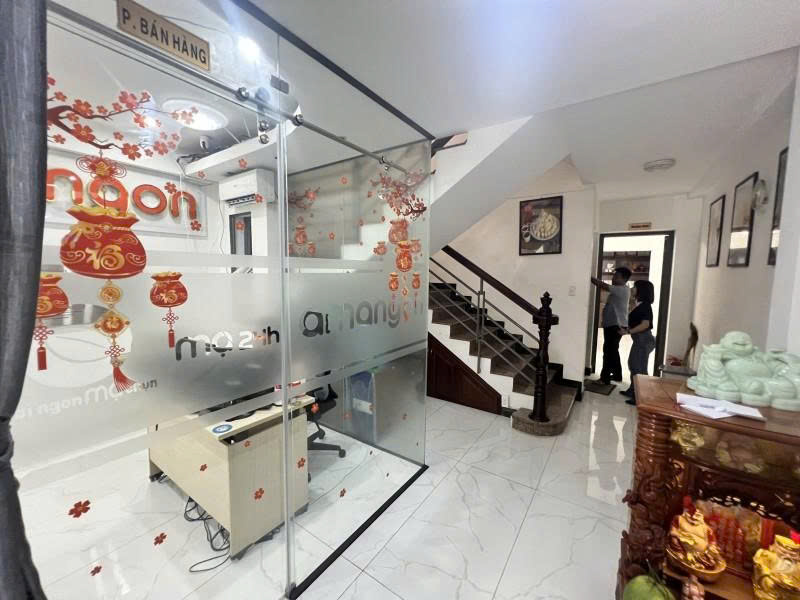 Bán nhà Hẻm 7m Quang Trung -  ngay Chợ Hạnh Thông Tây, 5x20m, 4 Tầng - 6PN, 13,9  Tỷ. 16020355