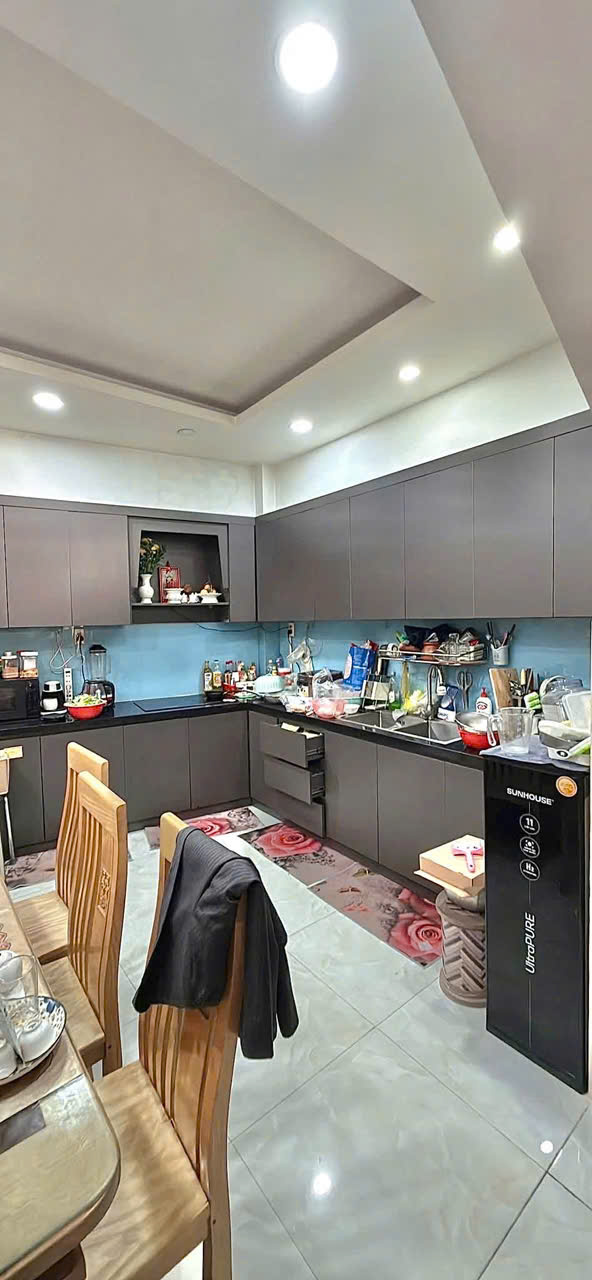 Bán nhà HXH 6m  đường Lê Lư - giao Văn Cao,  DT 4x10m, 4 Tầng mới, 5 PN- chỉ 6,5 Tỷ. 16020363