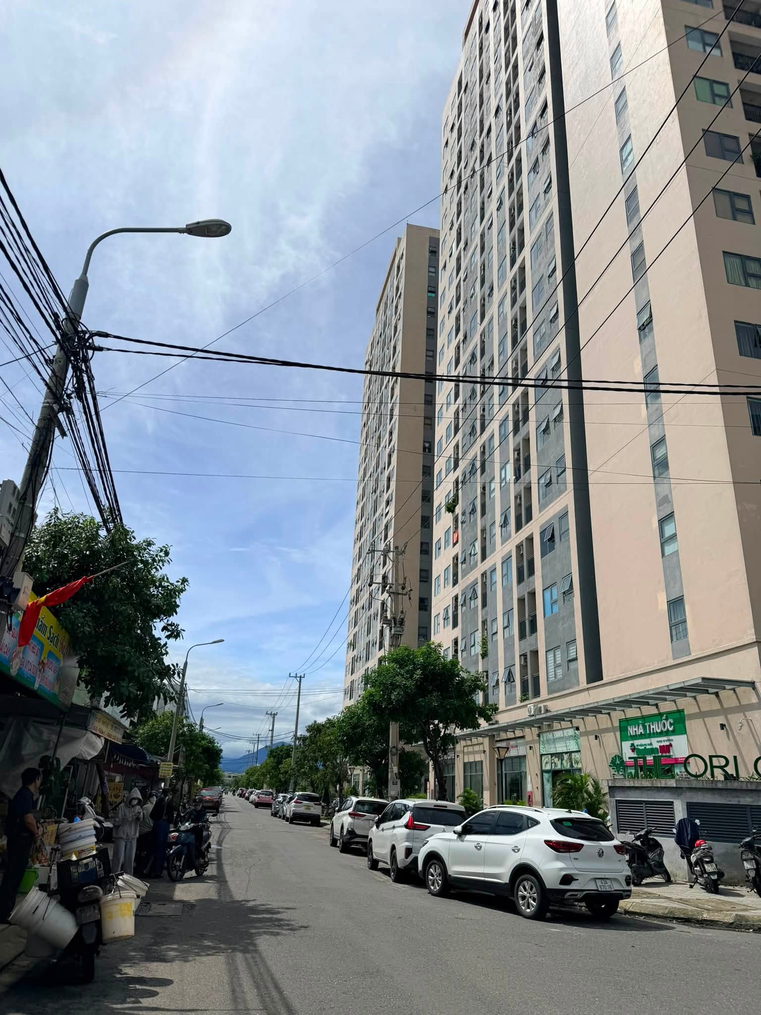ĐẤT MẶT TIỀN NGUYỄN THÀNH LONG - ĐỐI DIỆN CHUNG CƯ  ORI ARDEN 16020424
