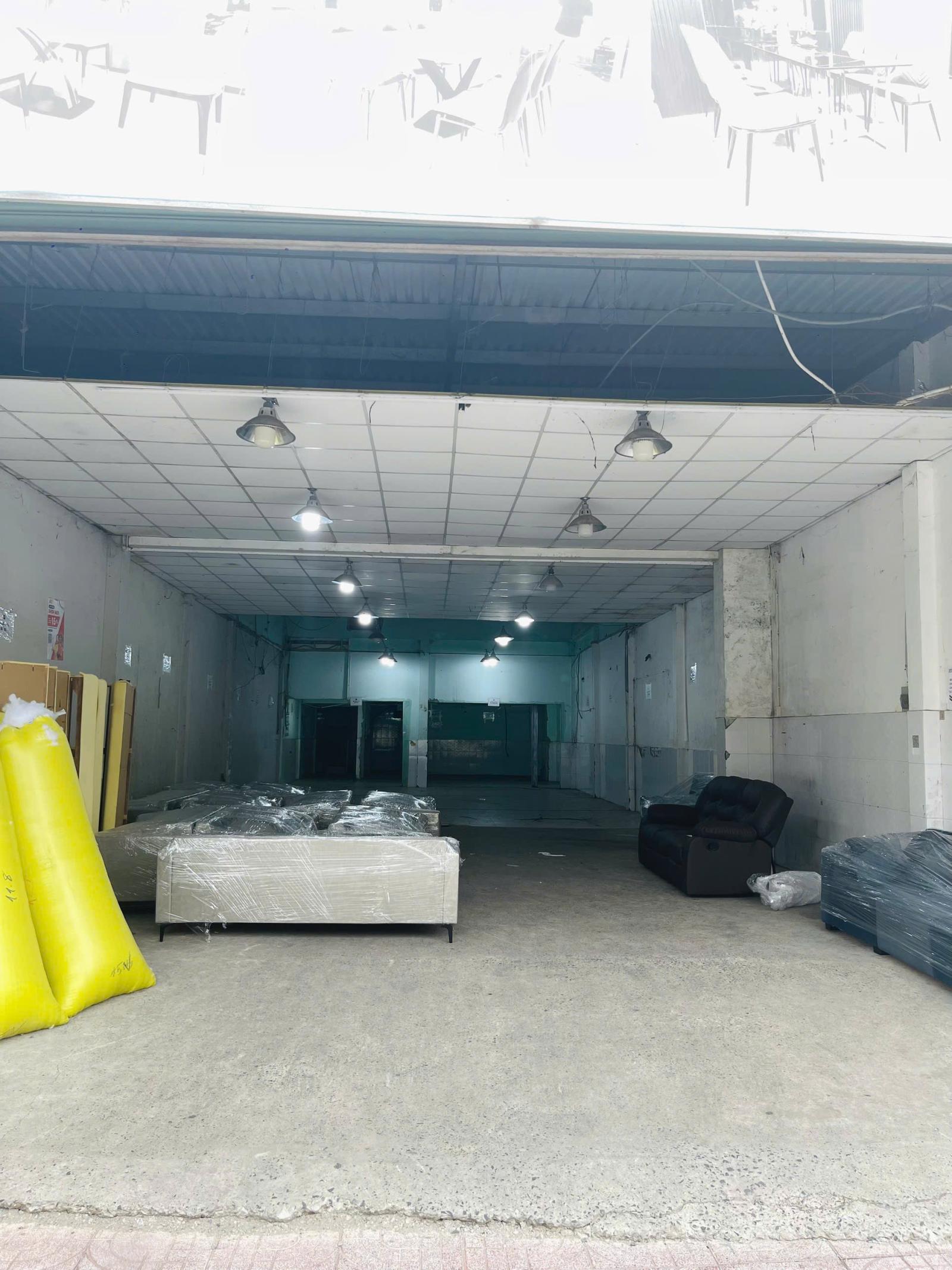 KHO + NHÀ TRỐNG SUỐT(7.5X40)  – MẶT TIỀN TÔ KÝ – VỊ TRÍ CỰC ĐẸP 16020450
