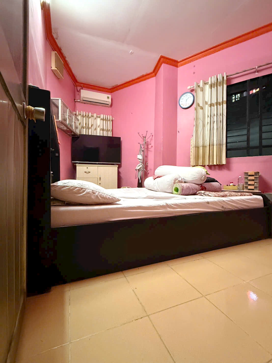Bán nhà 2 tầng hẻm thông gần chợ Phạm Thế Hiển P4Q8 P.Chánh Hưng . Giá: 3.57 tỷ 16020512