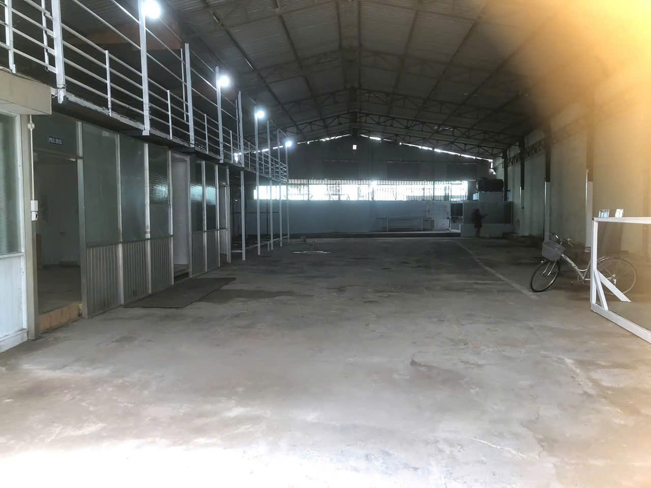 CHO THUÊ KHO ĐÔNG HƯNG THUẬN 27 – Q12 - GẦN QL1A GIÁ SIÊU HẤP DẪN 16020519