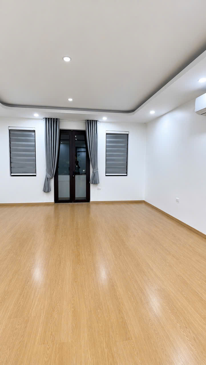 CHO THUÊ NHÀ 5 TẦNG MẶT ĐƯỜNG KĐT CHÙA HÀ - ĐỐI DIỆN CÔNG VIÊN VĂN MIẾU- VĨNH PHÚC 16020533