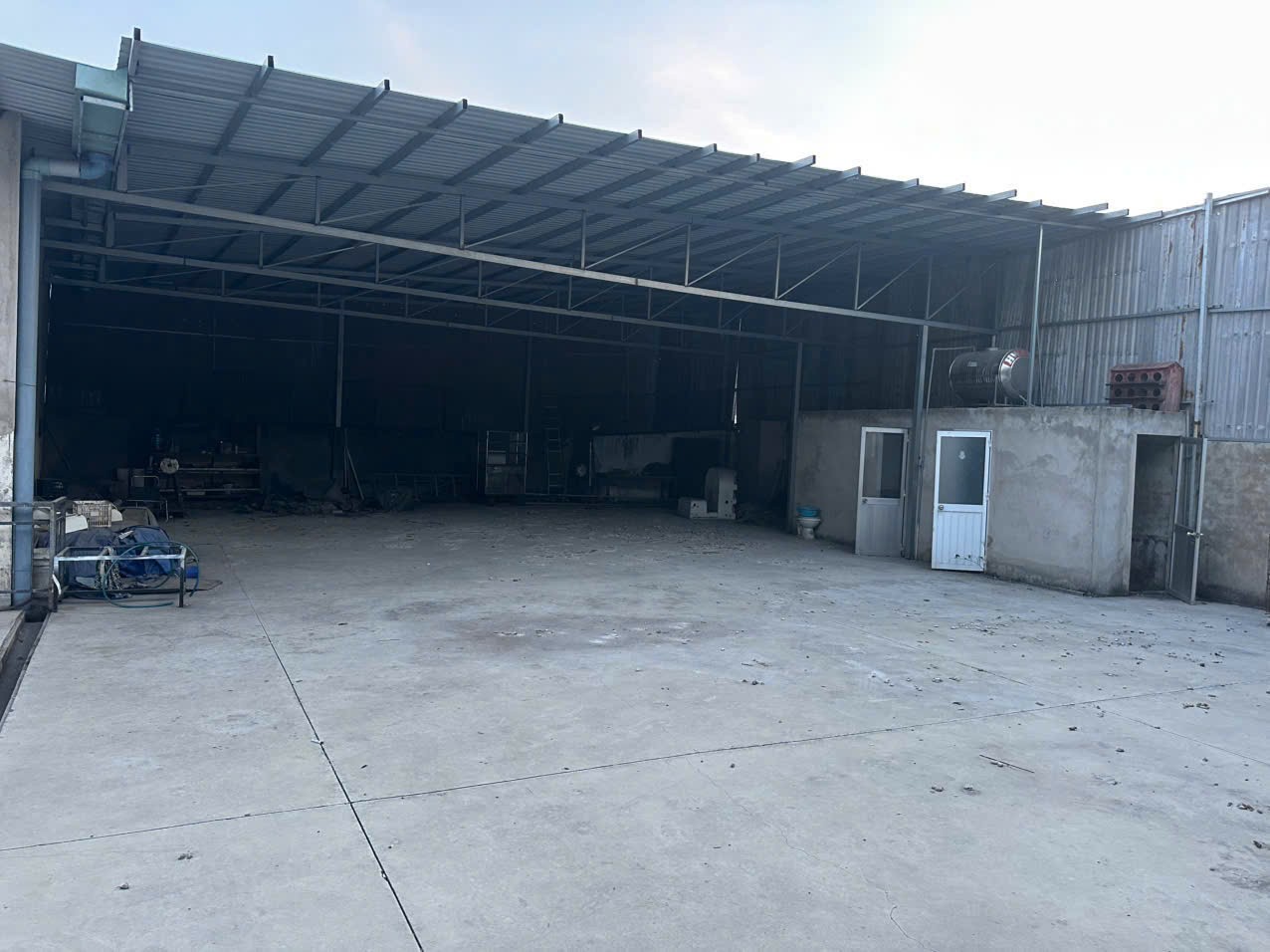 CHO THUÊ NHANH kho chính chủ 800m2 - Liên Ấp 2-6 Vĩnh Lộc A - XE TẢI LỚN TẬN CỬA 16020546