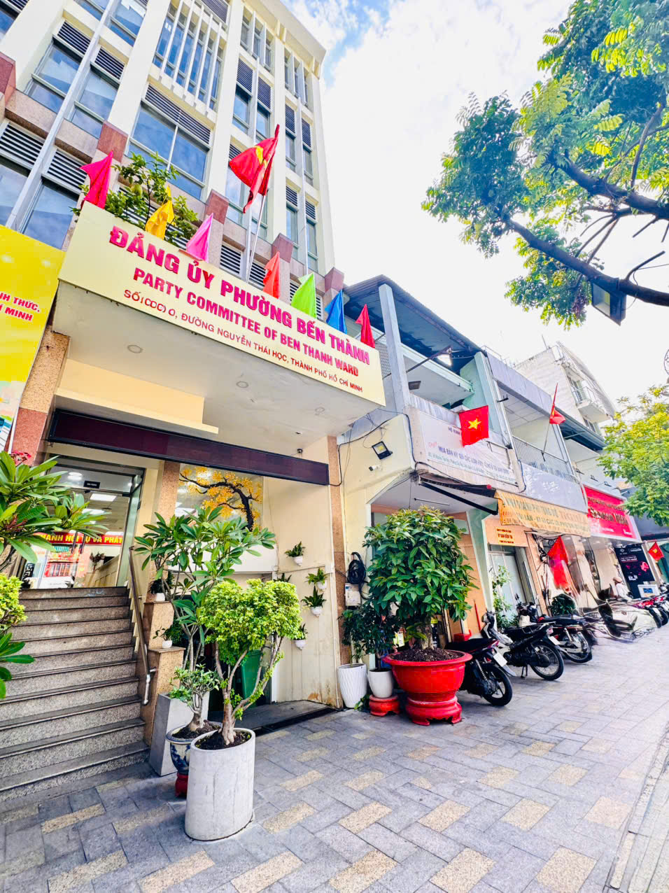 QUẬN 1: CHÍNH CHỦ 0938676685 BÁN NHÀ 3 TẦNG MẶT TIỀN NGUYẼN THÁI HỌC, P.BẾN THÀNH- DT 4M*19M VUÔNG 16020609
