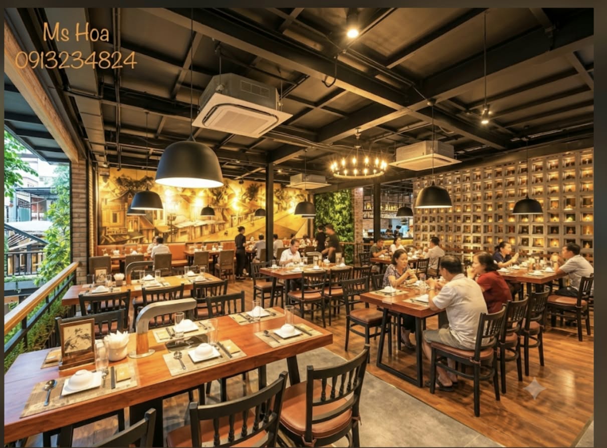 GIẢM SỐC NHÀ MẶT PHỐ LA THÀNH TT BA ĐÌNH  GIÁP RANH CẦU GIẤY KD, VỈA HÈ RỘNG MÊNH MÔNG Ô TÔ TRÁNH  92M X 3 TẦNG 40 TỶ . 16020677