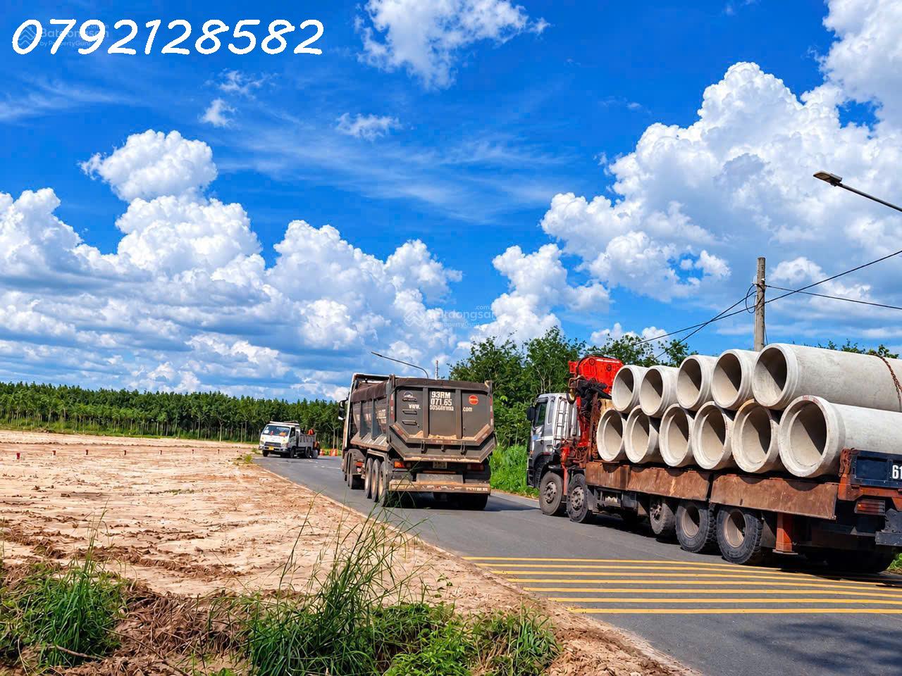 Bán đất đẹp tại đường DH722, Long Hòa, TP.HCM, DT 400m2, giá 6 tỷ 16020744