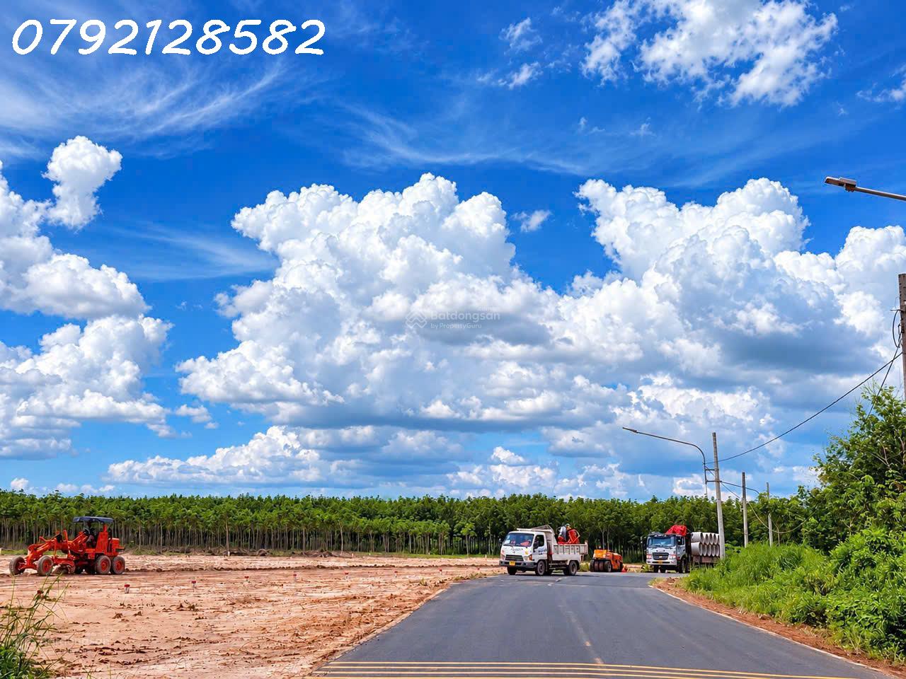 Bán đất đẹp tại đường DH722, Long Hòa, TP.HCM, DT 400m2, giá 6 tỷ 16020744