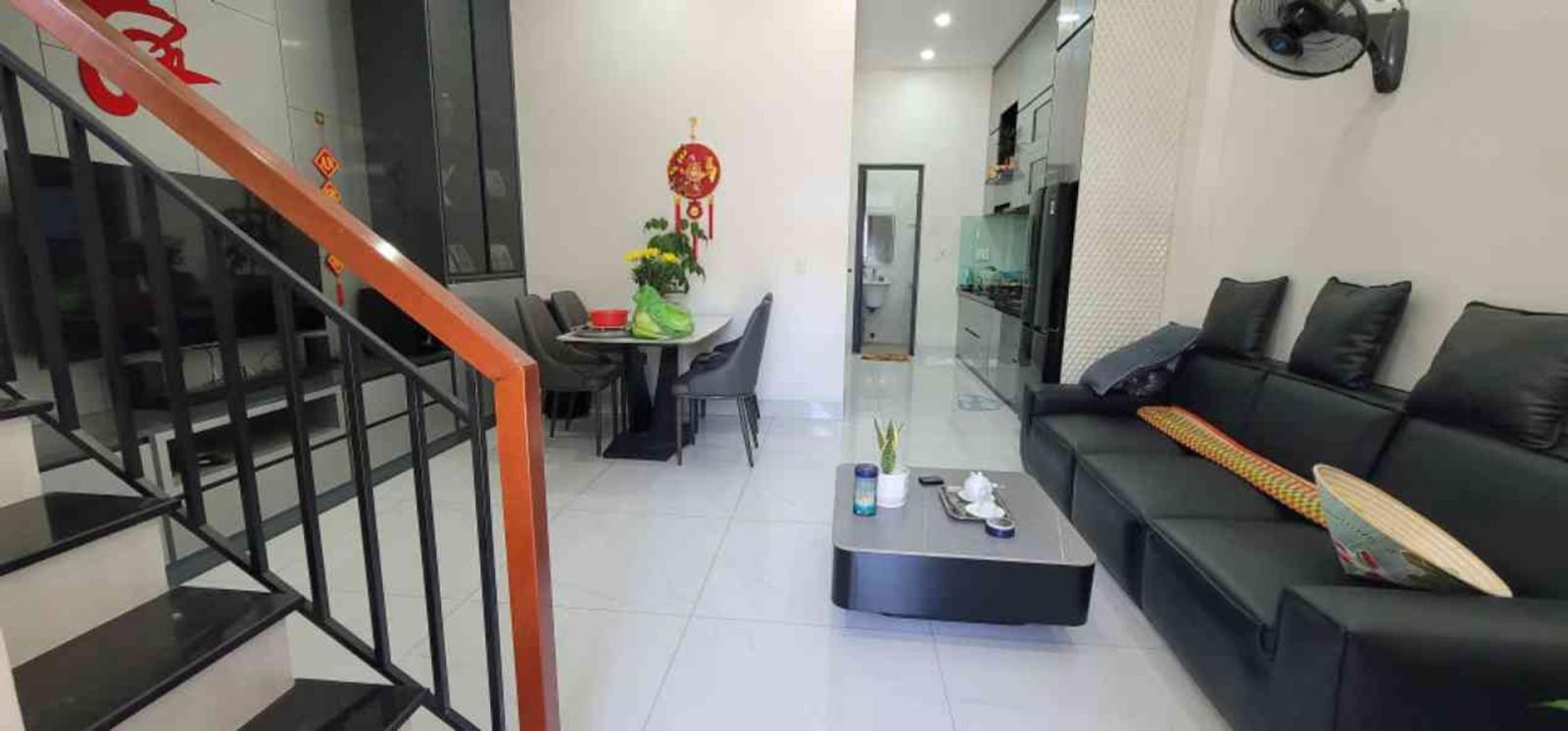 Bán nhà 4 tầng mặt tiền Duy Tân, Hải Châu, 36m², giá 7,3 tỷ 16020746