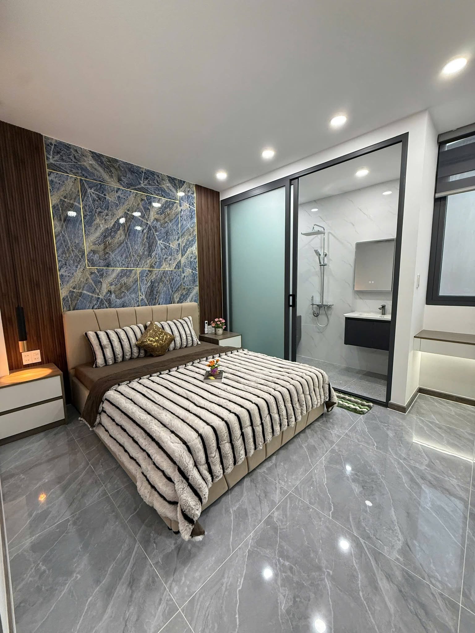 Bán nhà 1 lửng 2 lầu 5x17m giá nhỉnh 6 tỷ gần đường Lê Văn Khương 16020761