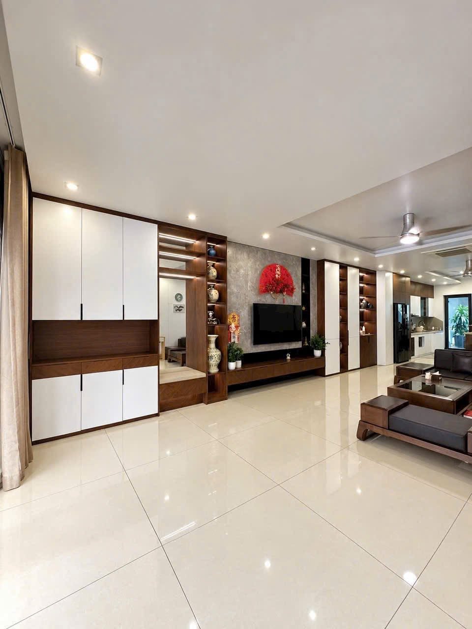 Bán nhà 4 tầng mặt đường đôi 22m Ecopark, ph Hải Tân, TP HD, 95m2, mt 5m, full nội thất 16020841