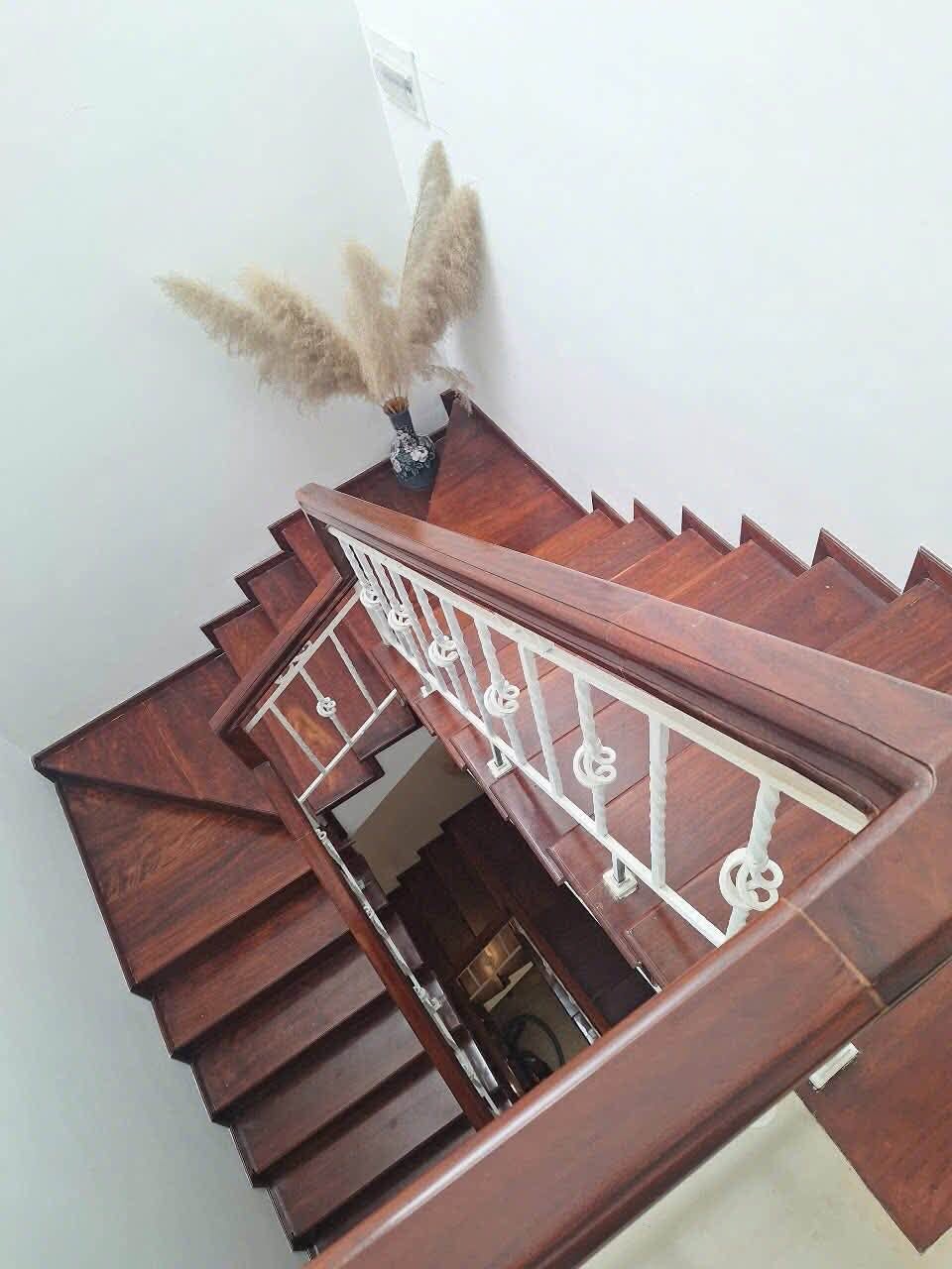 BIỆT THỰ,KHU T, CIPUTRA, TÂY HỒ-VỈA HÈ-KD-Ô TÔ: 180M X4T, MT 9M, GIÁ 69 TỶ. 16020876