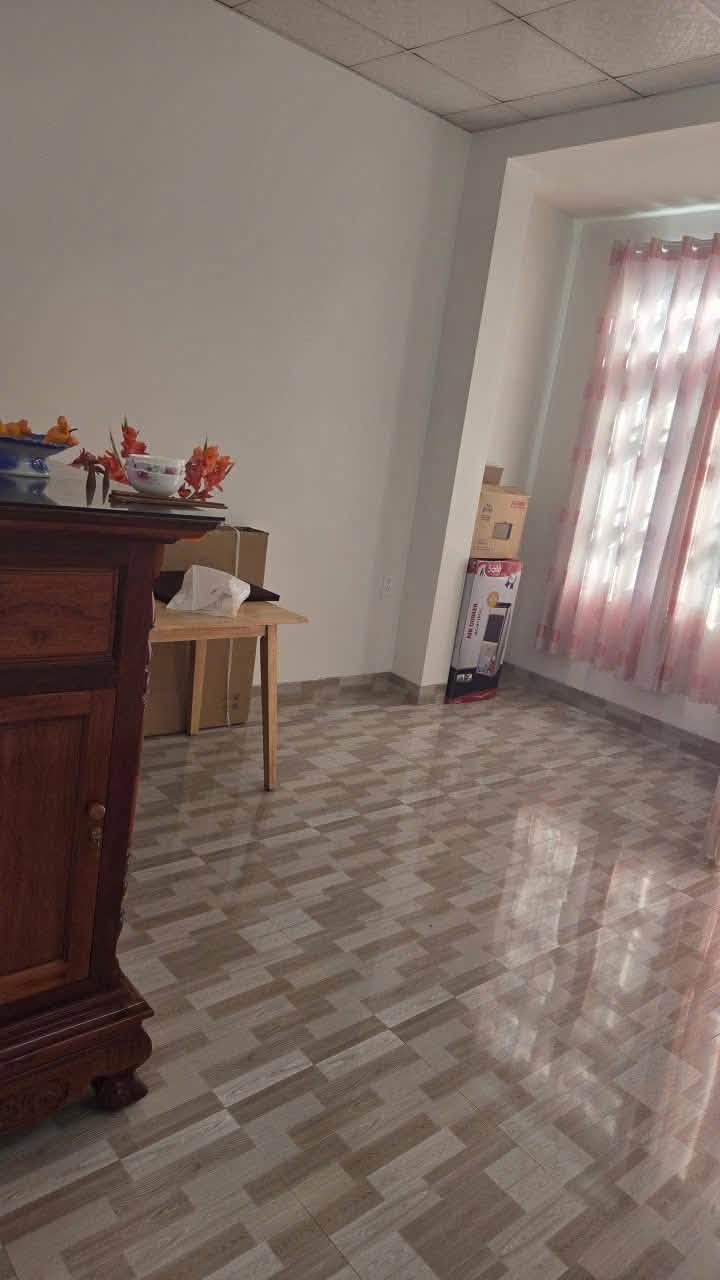BÁN NHÀ 2 TẦNG ĐƯỜNG B7 PHƯỚC HẢI NHA TRANG 16020952