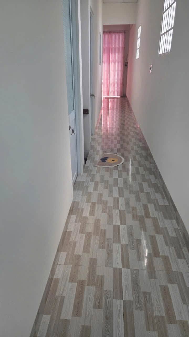 BÁN NHÀ 2 TẦNG ĐƯỜNG B7 PHƯỚC HẢI NHA TRANG 16020952