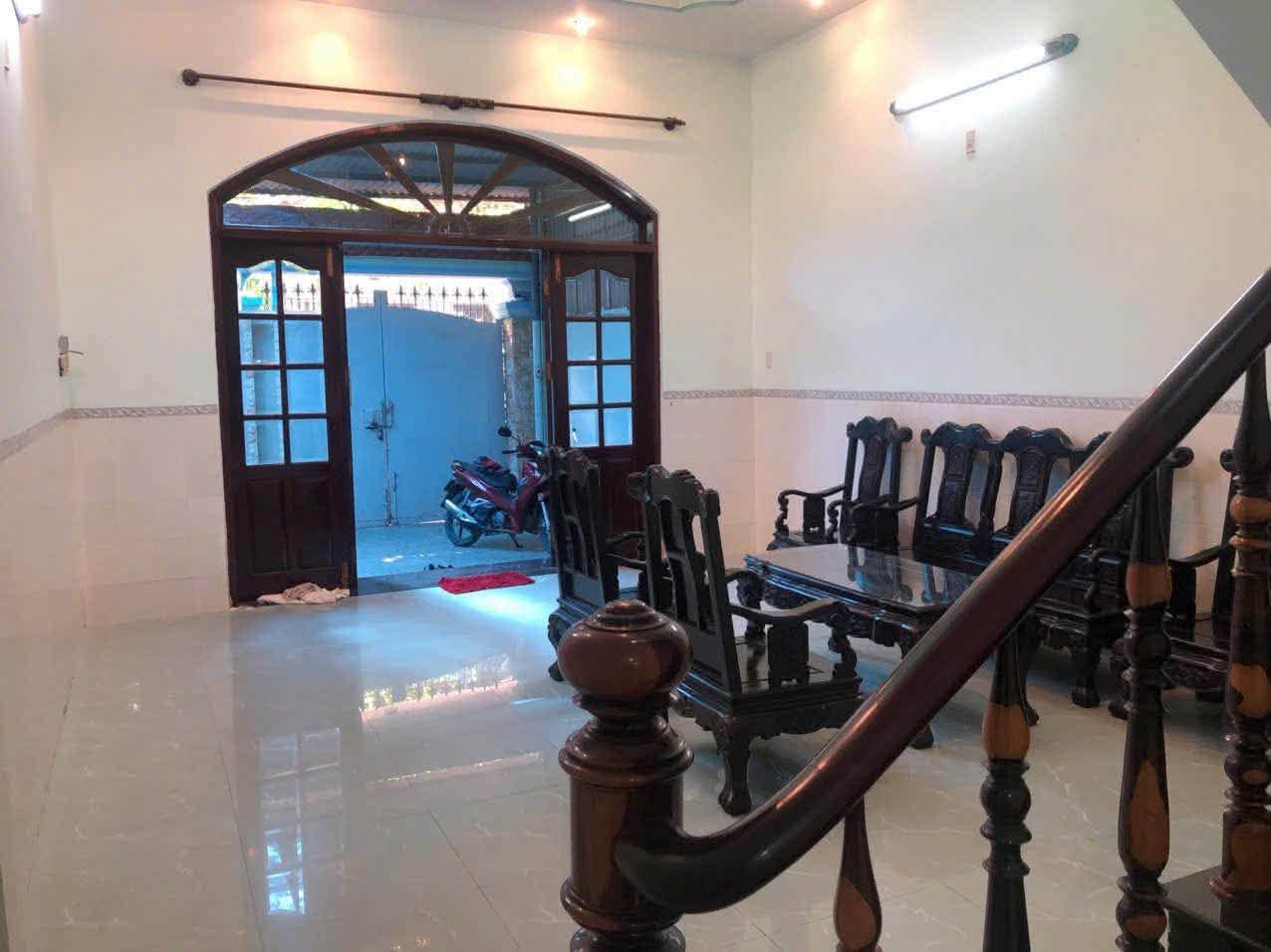 BÀN NHÀ 2 TẦNG ĐƯỜNG Ô TÔ P.BẮC NHA TRANG 16020957