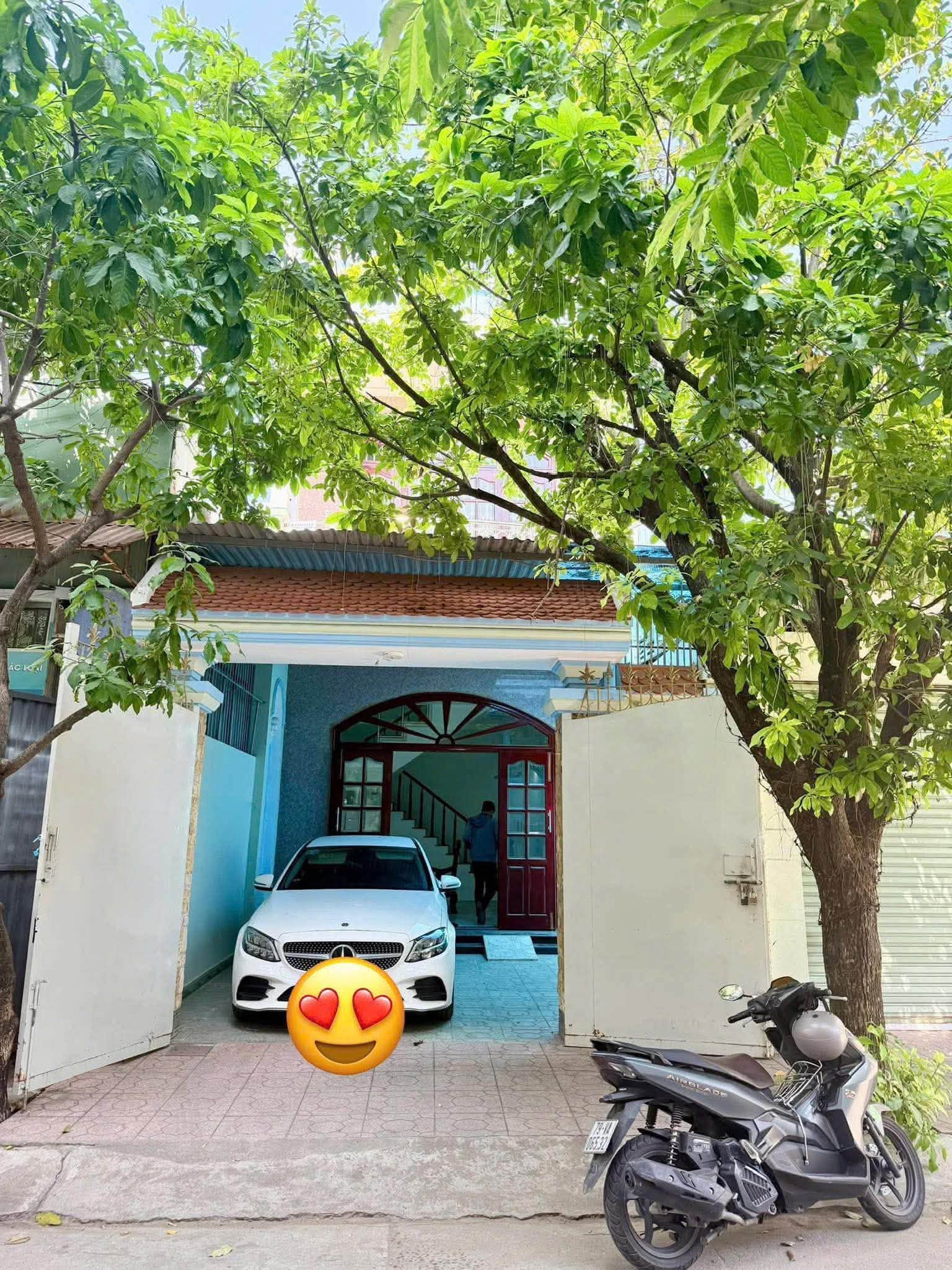BÀN NHÀ 2 TẦNG ĐƯỜNG Ô TÔ P.BẮC NHA TRANG 16020957