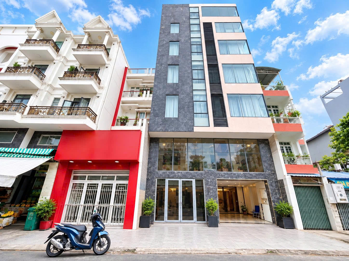 Bán nhà Mặt tiền Hẻm 10m Quang Trung , 9x18m, DTSD 782m2,  6 Tầng, HĐT 150tr, 32,9 Tỷ. 16020980