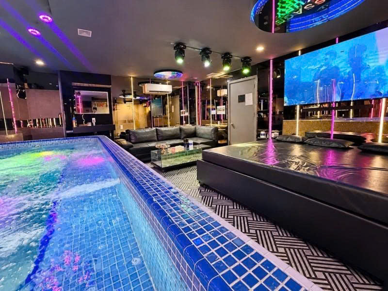 Bán nhà Mặt tiền Hẻm 10m Quang Trung , 9x18m, DTSD 782m2,  6 Tầng, HĐT 150tr, 32,9 Tỷ. 16020980