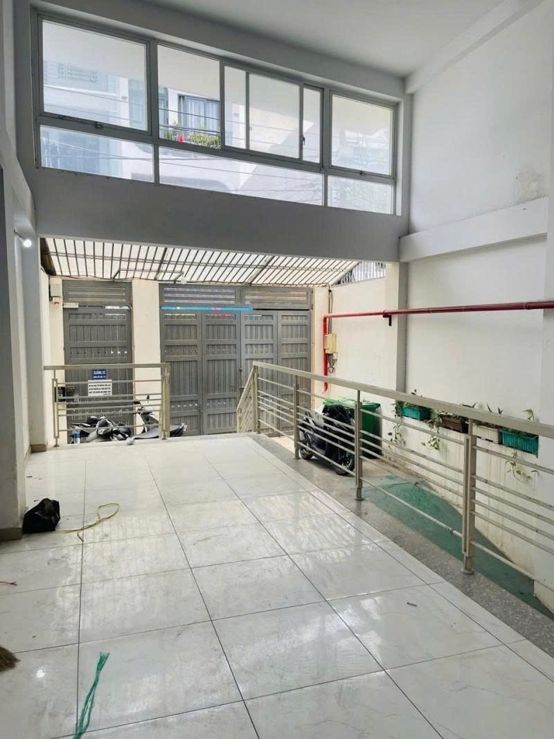 Bán Nhà Hẻm 8m Lê Đức Thọ - giao  Phạm Văn Chiêu, 6x38m, 7 Tầng, 34 CHDV, chỉ 24,9 Tỷ. 16021005