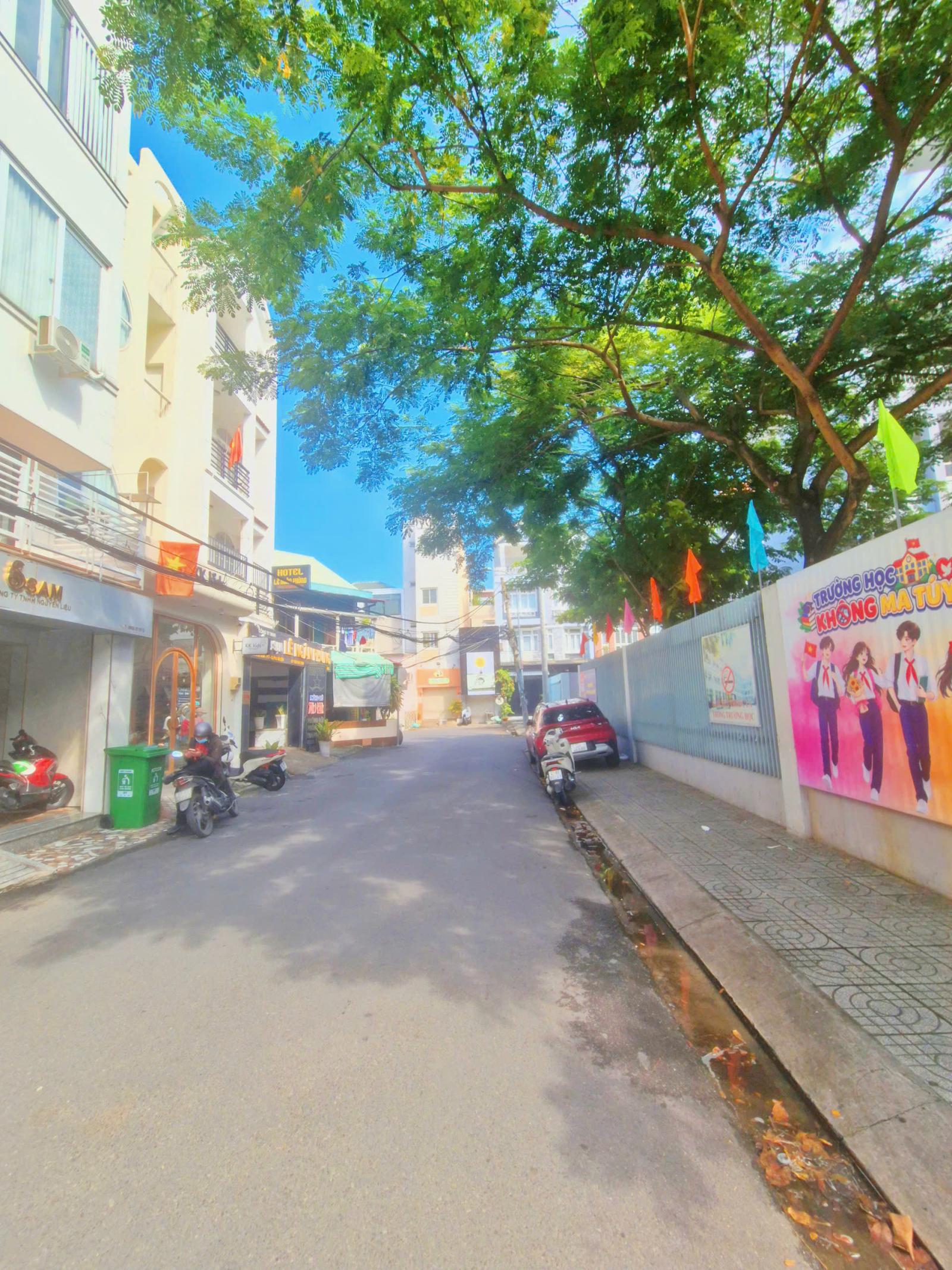 🏢 TÒA NHÀ 6 TẦNG KHU PHAN XÍCH LONG - DTSD 528M² - DÒNG TIỀN 90 TRIỆU/THÁNG 16021006