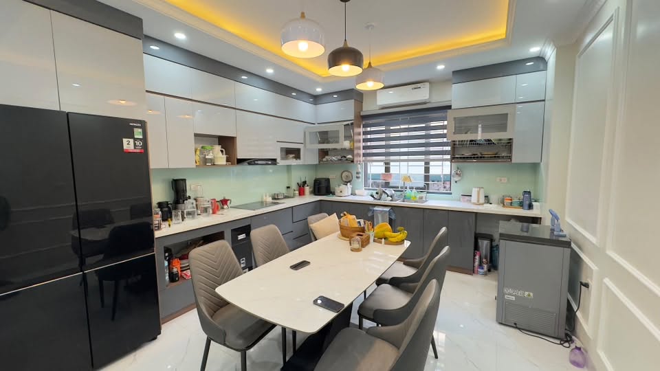 Bán nhà phố Lò Đúc, 74m2, 5 tầng, mặt tiền 4m, 16.5 tỉ, nhà đẹp ở luôn, ngõ ba gác tránh xe máy 16021028