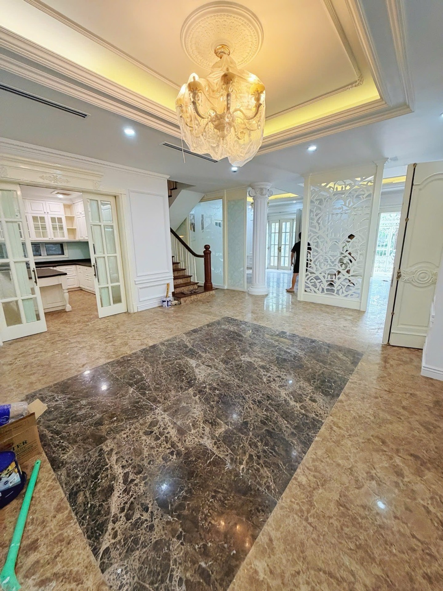 biệt thự Việt Hưng 79 tỷ 240m mặt tiền 15m,dân trí cao 16021040