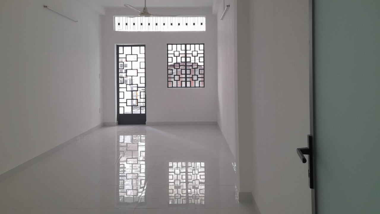 Chính chủ bán nhà mới 3.4*20m, khu biệt thự, hẻm xe tải 6m, 141/ đường Bàn Cờ, P3, Q3, HCM 16021124