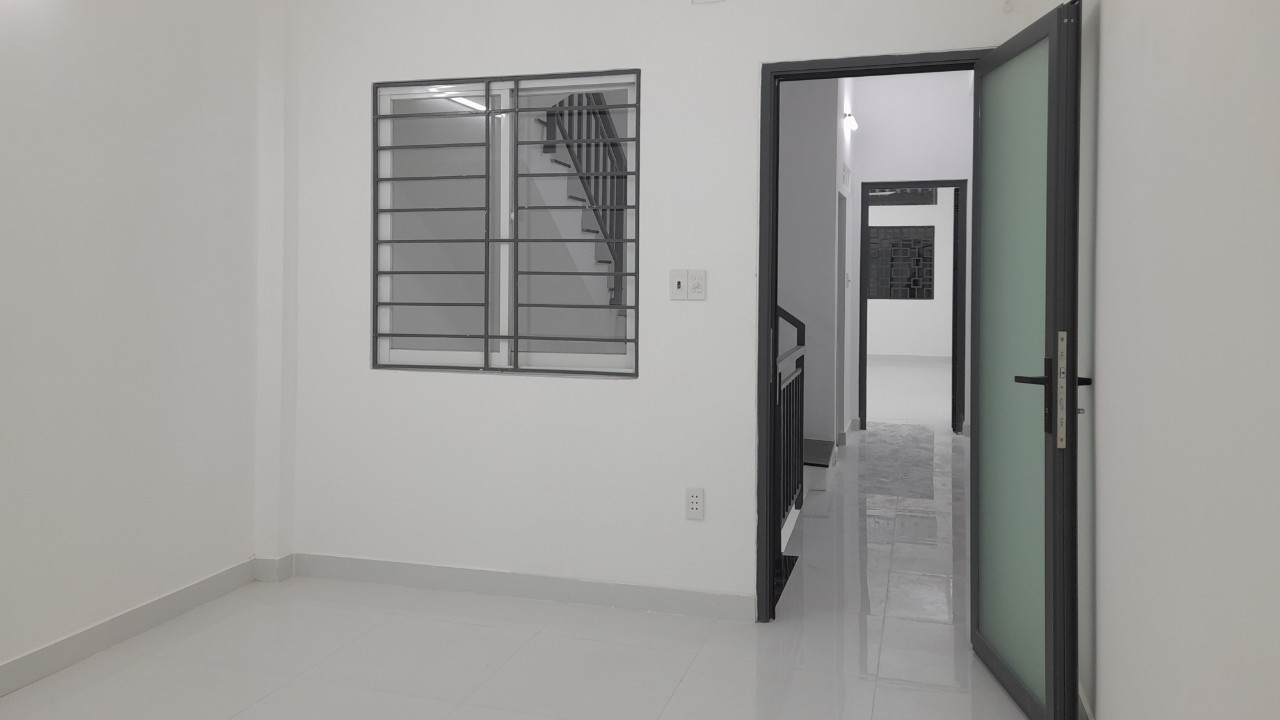 Chính chủ bán nhà mới 3.4*20m, khu biệt thự, hẻm xe tải 6m, 141/ đường Bàn Cờ, P3, Q3, HCM 16021124