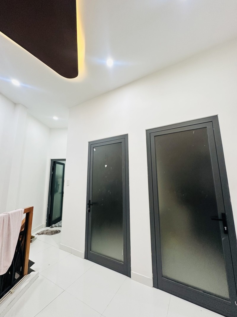 ♪ Lô Góc Kiệt Ô tô thẳng thông Nguyễn Tri Phương, 2 tầng, Kinh Doanh Tốt, 3.x tỷ 16021128