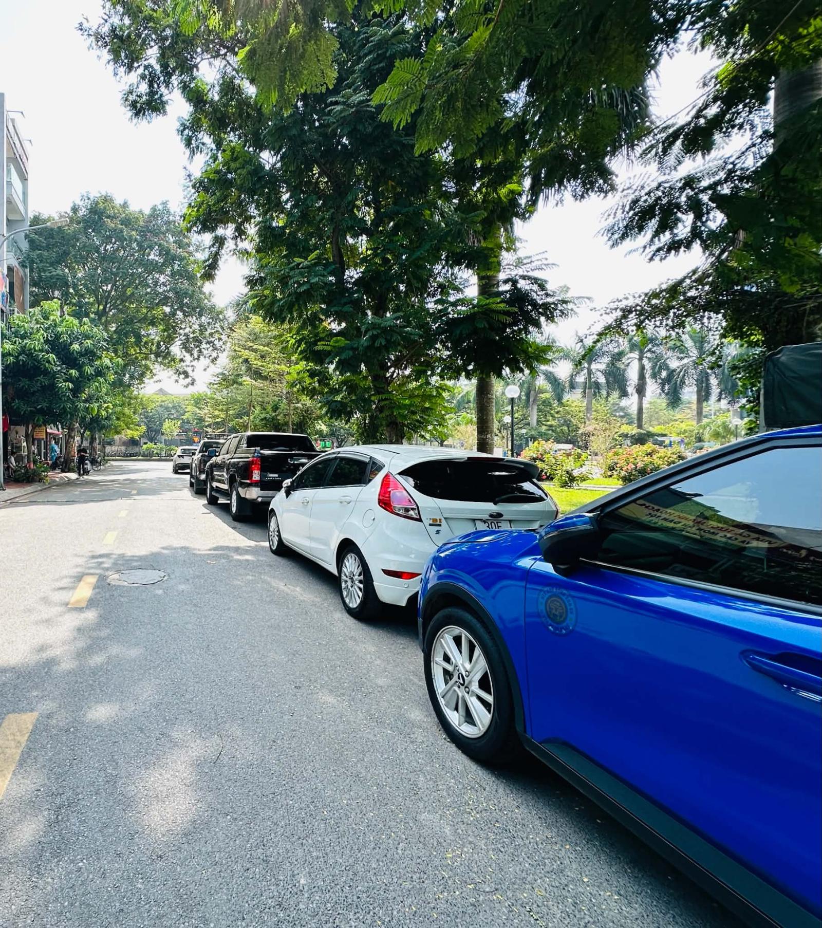 bán nhà Việt Hưng, 5 tầng, thang máy, MT 6m, vỉa hè, ôtô tránh, hàng xóm Vinhomes Riverside 16021165