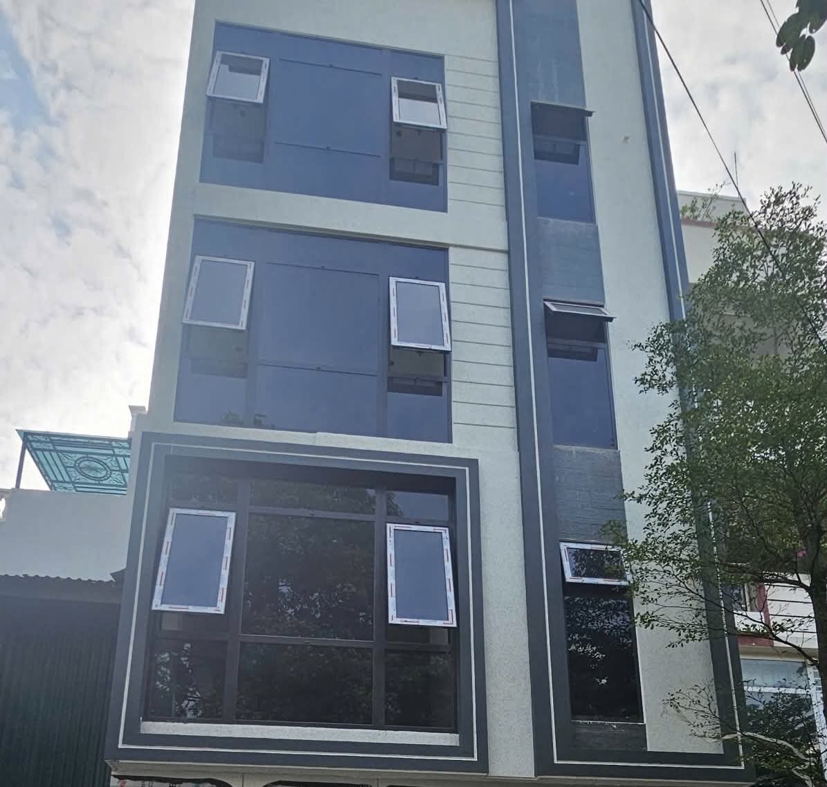 bán nhà Việt Hưng, 5 tầng, thang máy, MT 6m, vỉa hè, ôtô tránh, hàng xóm Vinhomes Riverside 16021165