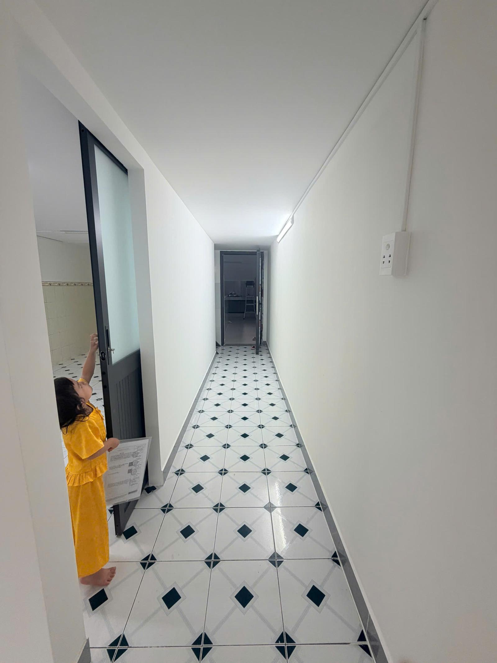 BÁN NHÀ LẦU 2 TRUNG TÂM QUẬN 5 – NGAY CHỢ PHÙNG HƯNG, GIÁ 2,95 TỶ 16021222