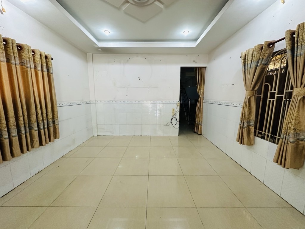 T3164 🔥🔥 GIẢM TUỘC PHANH bankà N.Hậu 1/ Bạch Đằng Nhỉnh 13.x Tỷ 16021233