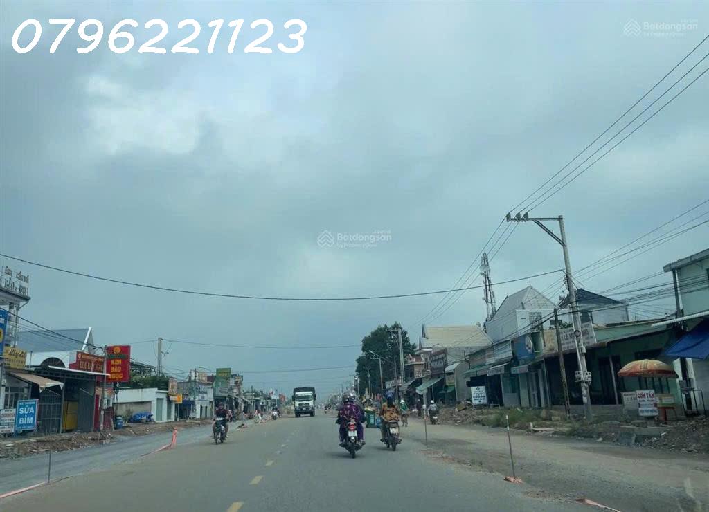 Bán đất tại đường Lò Rèn, Long Hòa, 5tr/m2, 4300m2, view đẹp, nhiều tiện ích 16021419