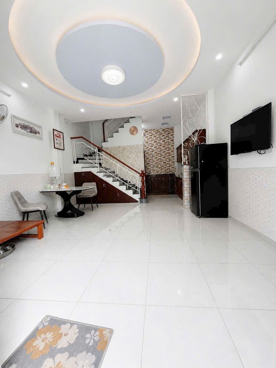 Nhà ngang khủng cách MT Phạm Thế Hiển 50m P4Q8 P.Chánh Hưng 16021478